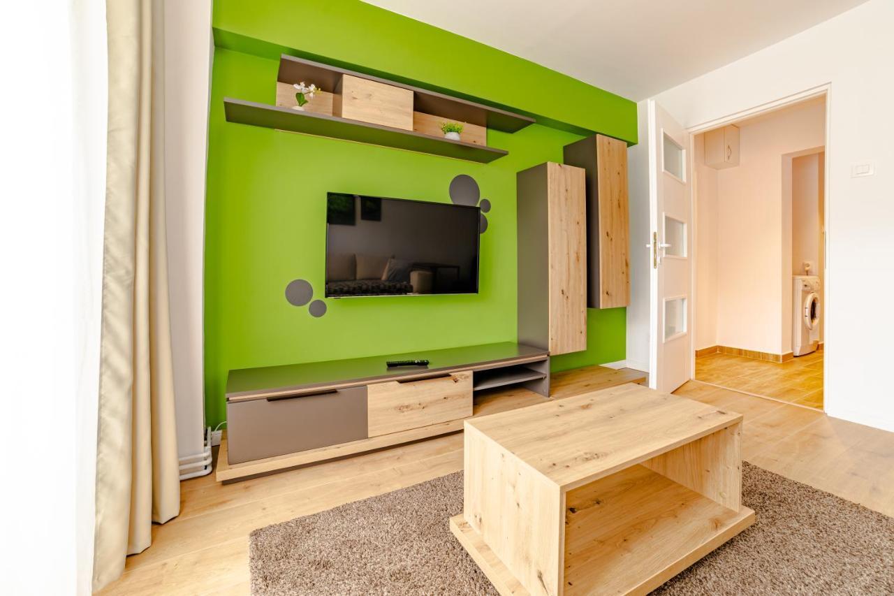 Mid-Term Rental Racadau Apartment 브라쇼브 외부 사진